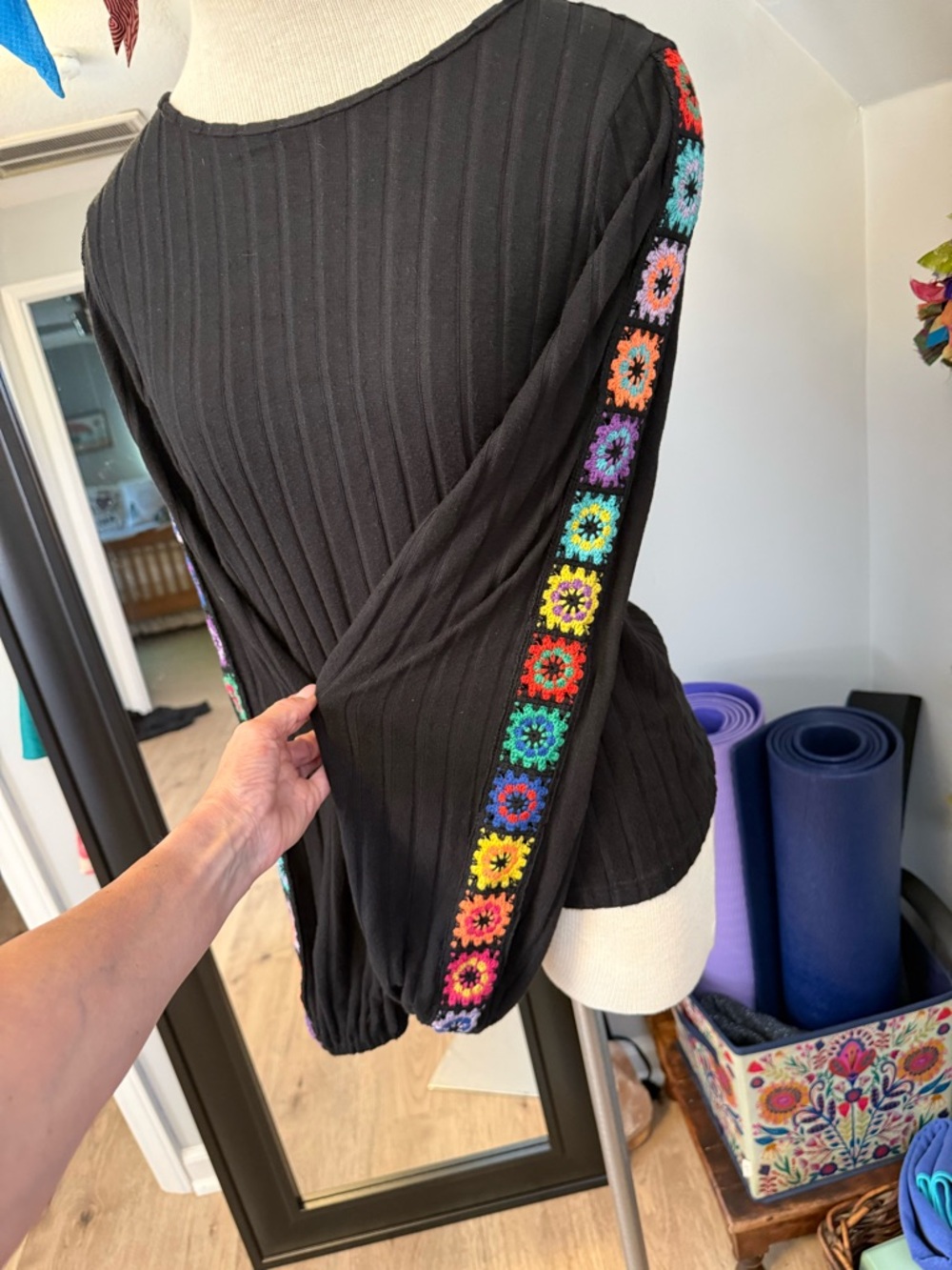 Black Ribbed Long-Sleeve Top with Colorful Floral Sleeve Granny Squares Medium - Picture 7 of 10